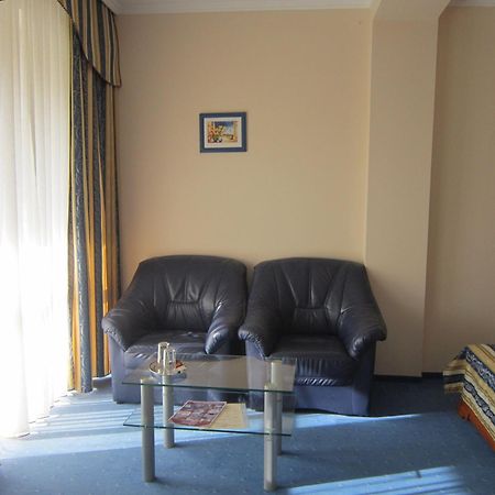 Quelle Polyana Hotel Zewnętrze zdjęcie