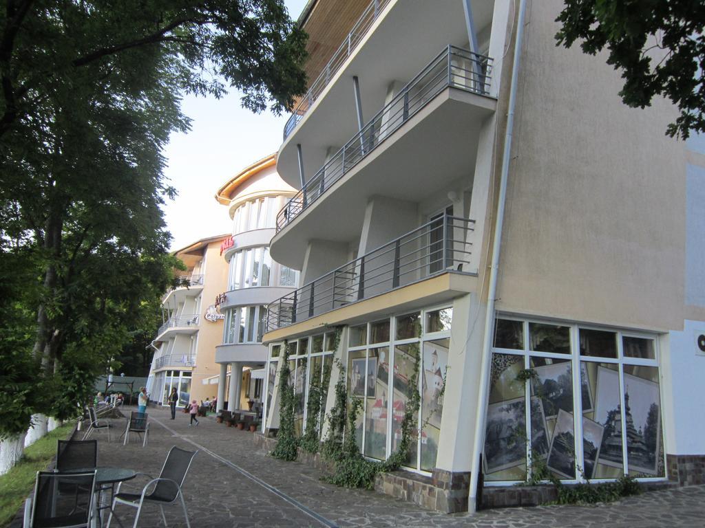 Quelle Polyana Hotel Zewnętrze zdjęcie