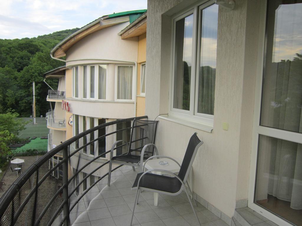 Quelle Polyana Hotel Pokój zdjęcie