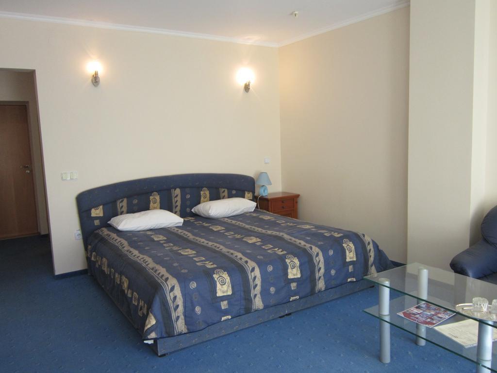 Quelle Polyana Hotel Pokój zdjęcie