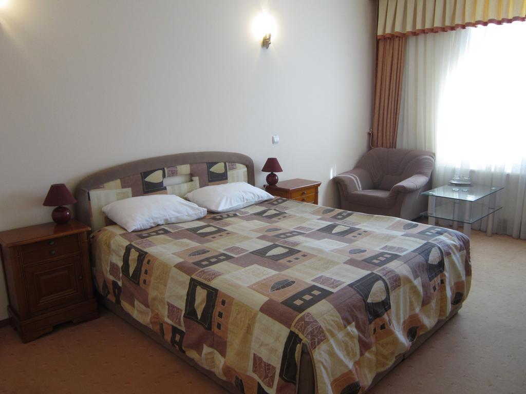 Quelle Polyana Hotel Pokój zdjęcie