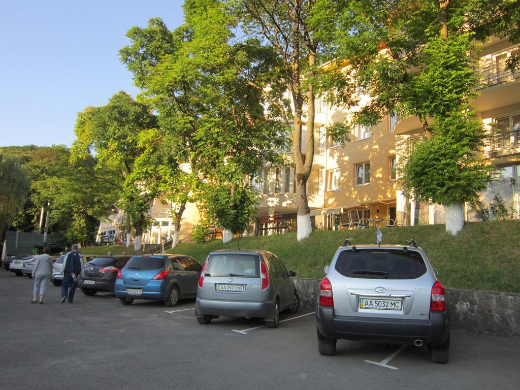 Quelle Polyana Hotel Zewnętrze zdjęcie