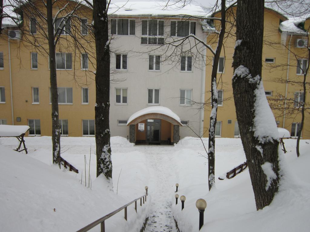 Quelle Polyana Hotel Zewnętrze zdjęcie