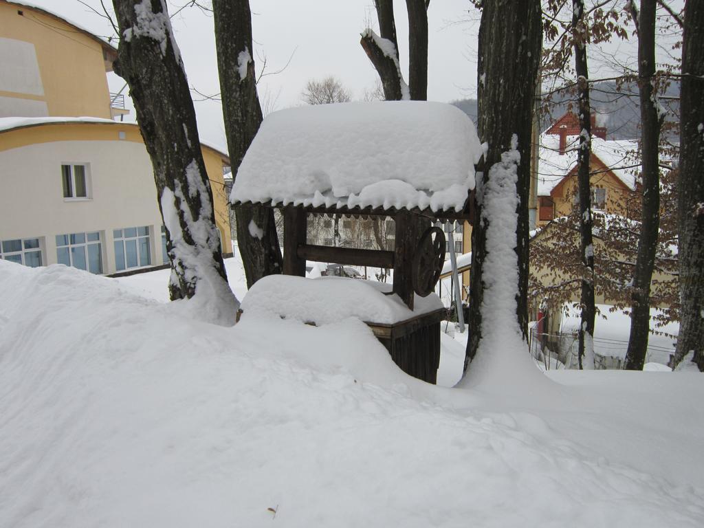 Quelle Polyana Hotel Zewnętrze zdjęcie